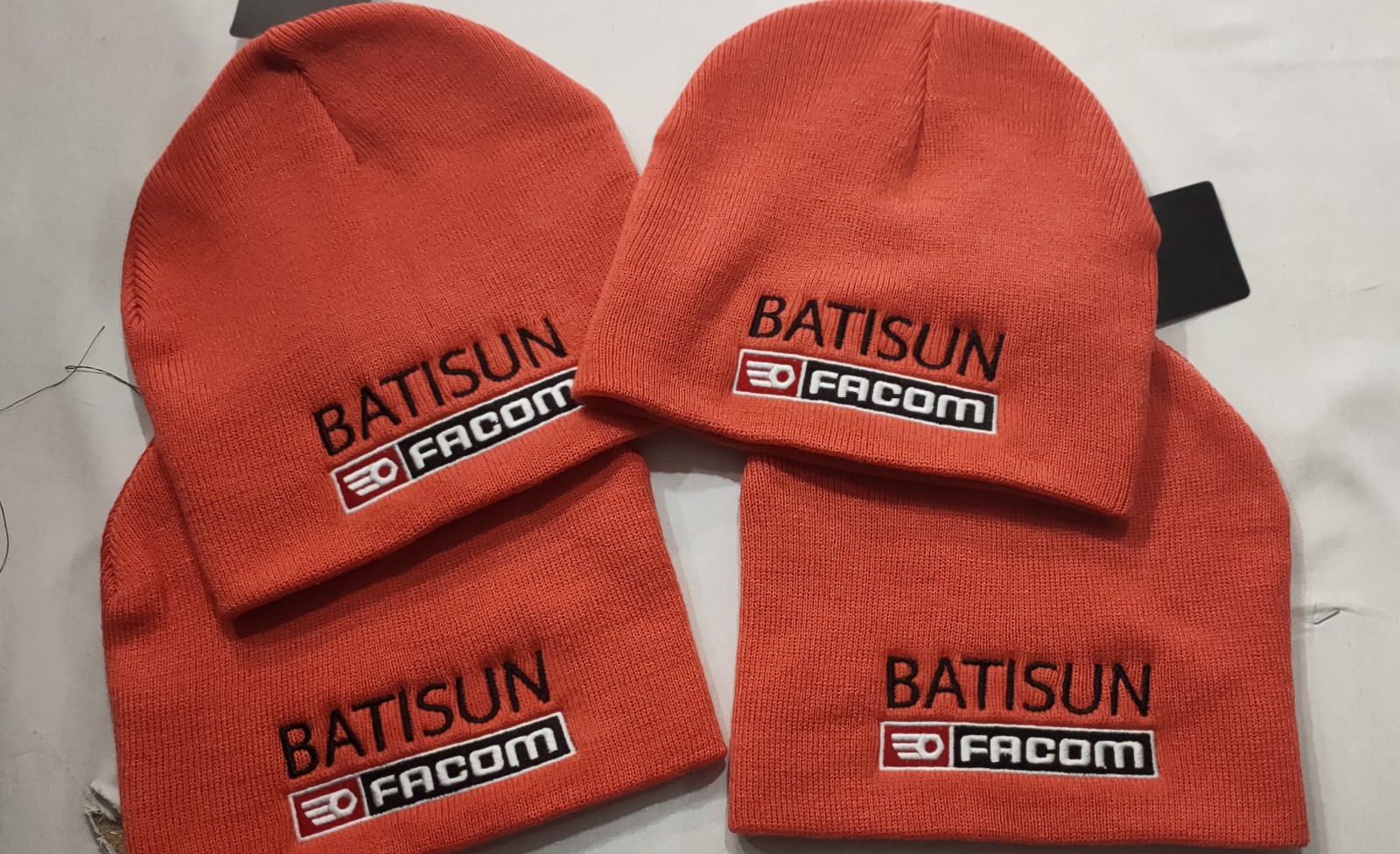 Broderie sur bonnet pour équipes de travail Avignon