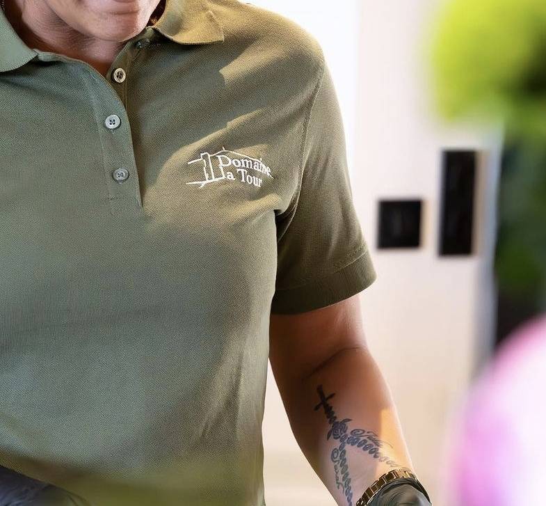Broderie de polos et veste de cuisine pour leur équipe en vaucluse 